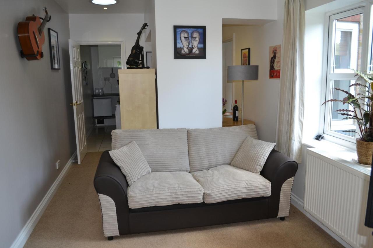 Beautiful In Apartment Ely
